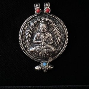 Vintage Buddha Gau Necklace Pendant